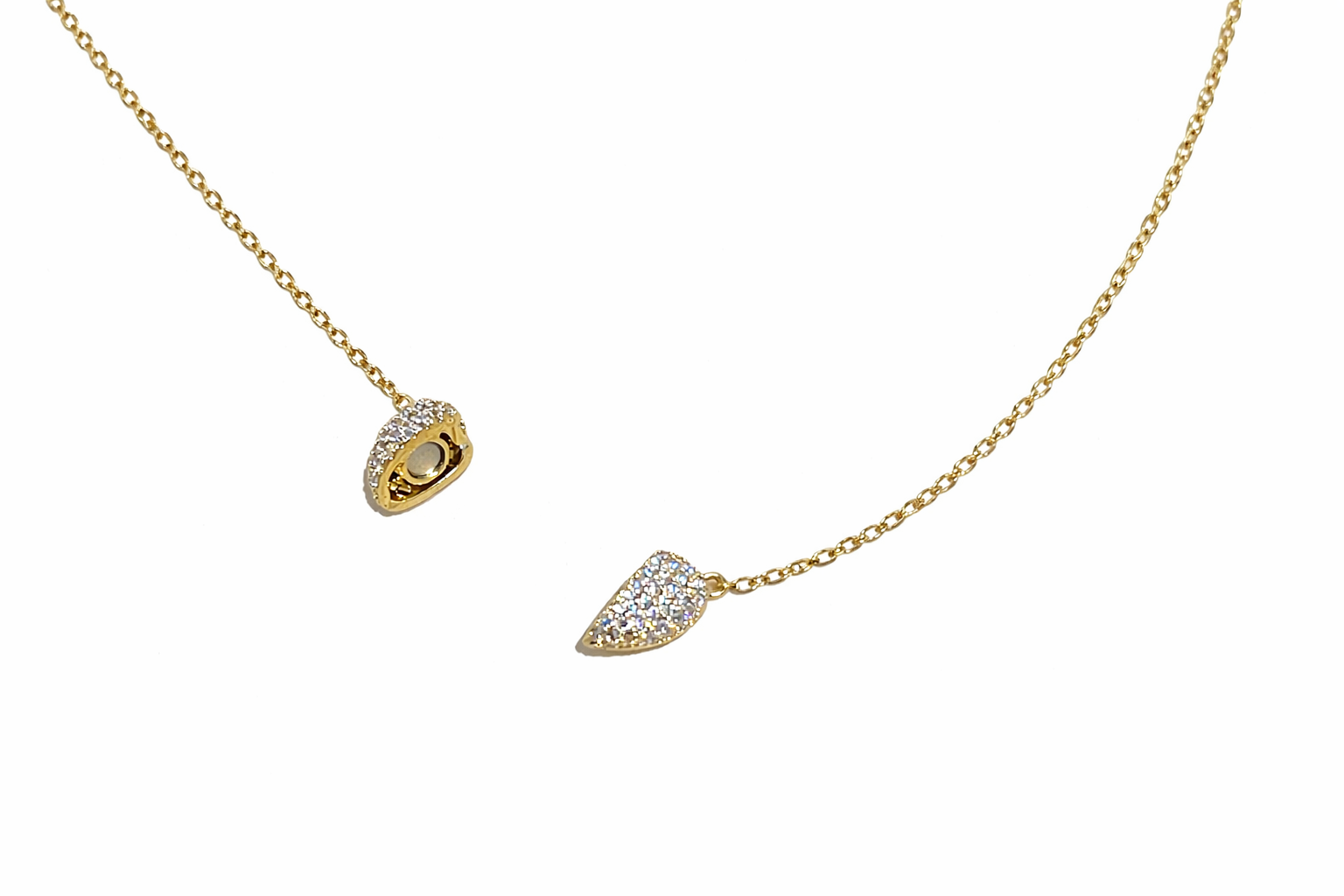 Collar corazón pavé brillo total oro