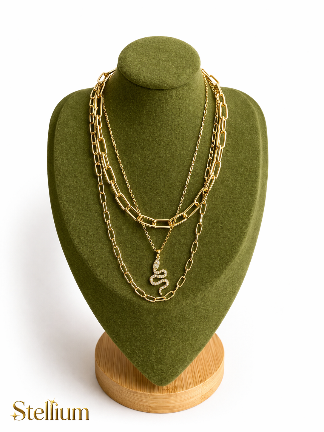 Collar layering serpiente brillo dorado